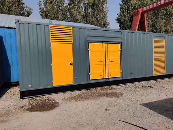 嘉峪关300kw 柴油发电机组用多大的空气开关？